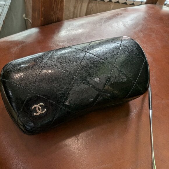 Chanel Pilot Sunglasses Designer Aviator Style with Glasses Quilted Black Case - Picture 10 of 11